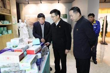 領導調(diào)研 | 平湖市委副書記、代市長周軍波一行蒞臨景興紙業(yè)調(diào)研交流
