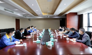 平湖市委常委、宣傳部長沈志鳳蒞臨景興紙業調研疫情防控和復工復產情況