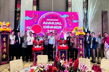 龍行千里 不忘初心 | 景興紙業全資子公司景興控股（馬）有限公司年會盛典點燃2024！